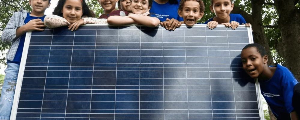 Energia solar para escolas e universidades